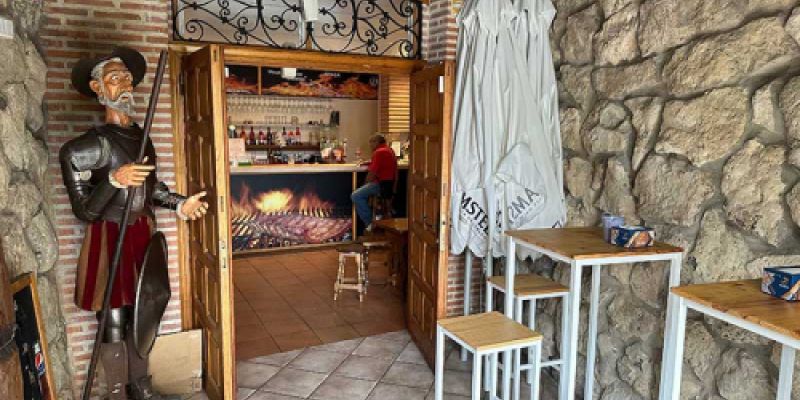 Entrada al restaurante de la Lanchas